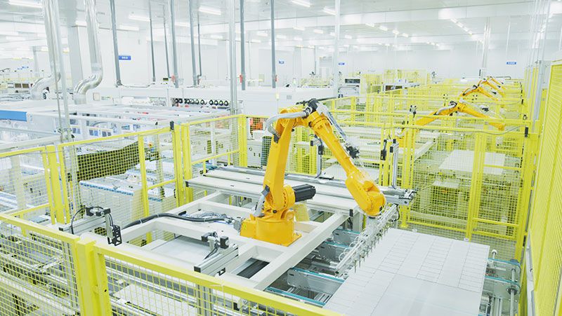 Роботизированная линия для укладки цепочек солнечных панелей